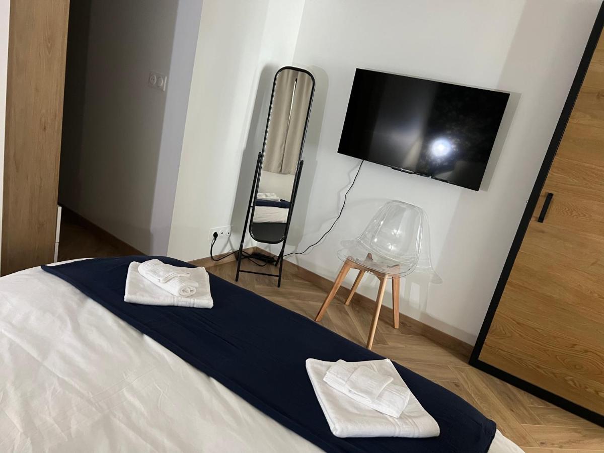 Loft Le Cosy Coeur De Ville Stationnement Privatif 리모주 외부 사진